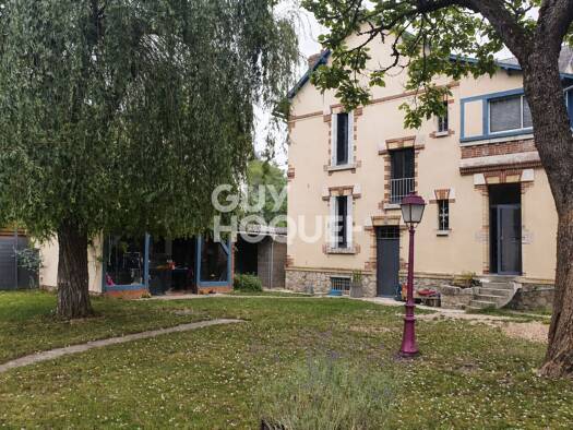 Maison à vendre 411 700 € 6 pièces 5 chambres 154 m² 569 m² de terrain Ligny-le-Ribault 45240