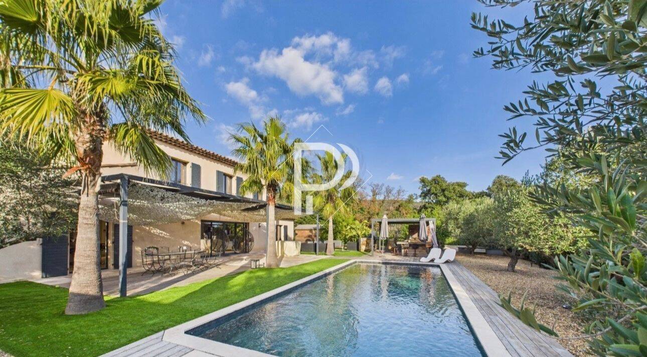 Maison 5 pièces 177 m² · à Le Plan-de-la-Tour · 177 m² · 1 365 000 €
