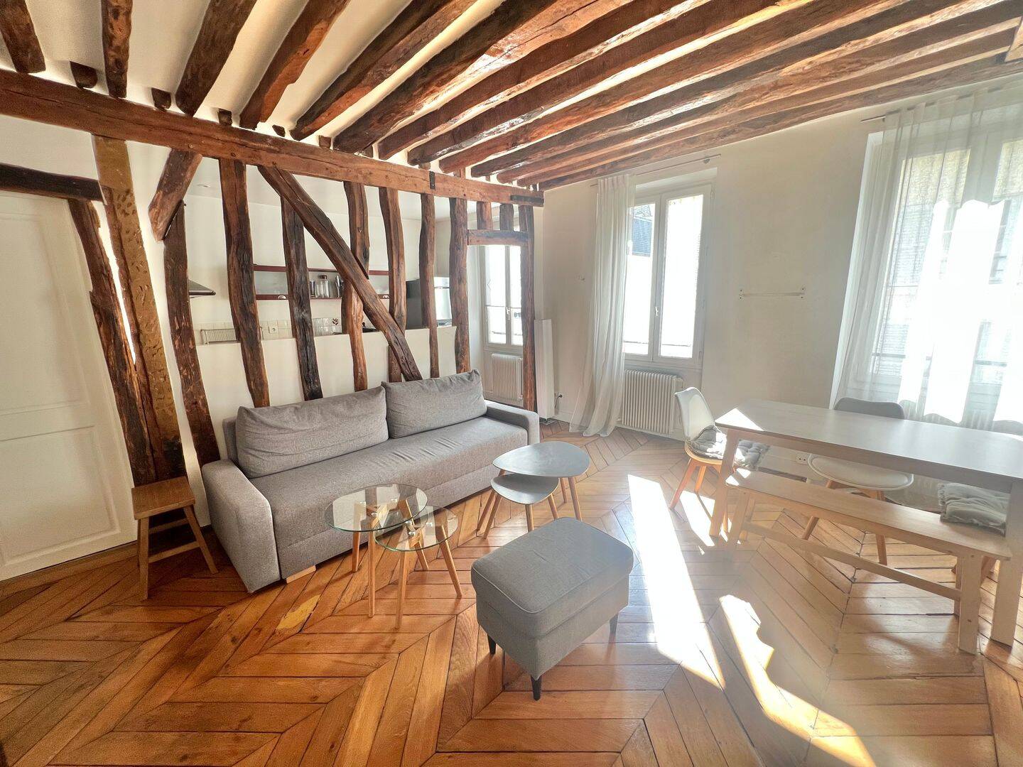 Appartement 2 pièces 51 m² · à Paris 7ème Arrondissement · 51 m² · 2 400 €/mois