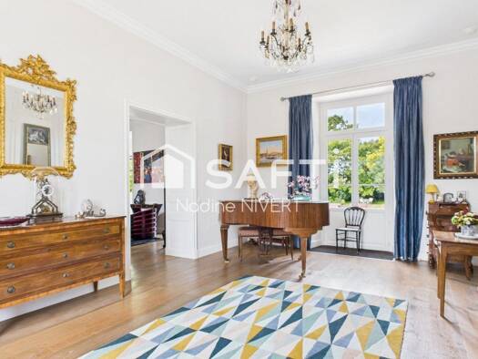 Demeure à vendre 1 360 000 € 7 pièces 4 chambres 310 m² 2 400 m² de terrain Dompierre-sur-Mer 17139