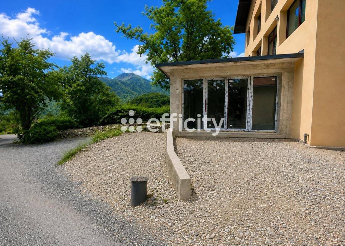 Appartement 4 pièces 110 m² · à Saint-Jeoire · 110 m² · 246 000 €