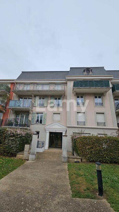 Appartement 1 pièce 30 m² · à Saint-Gratien · 29,9 m² · 790 €/mois