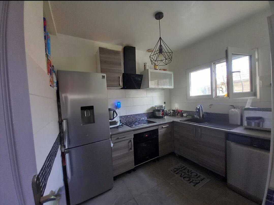 Appartement 5 pièces 107 m² · à Marseille 16ème Arrondissement · 107 m² · 187 000 €