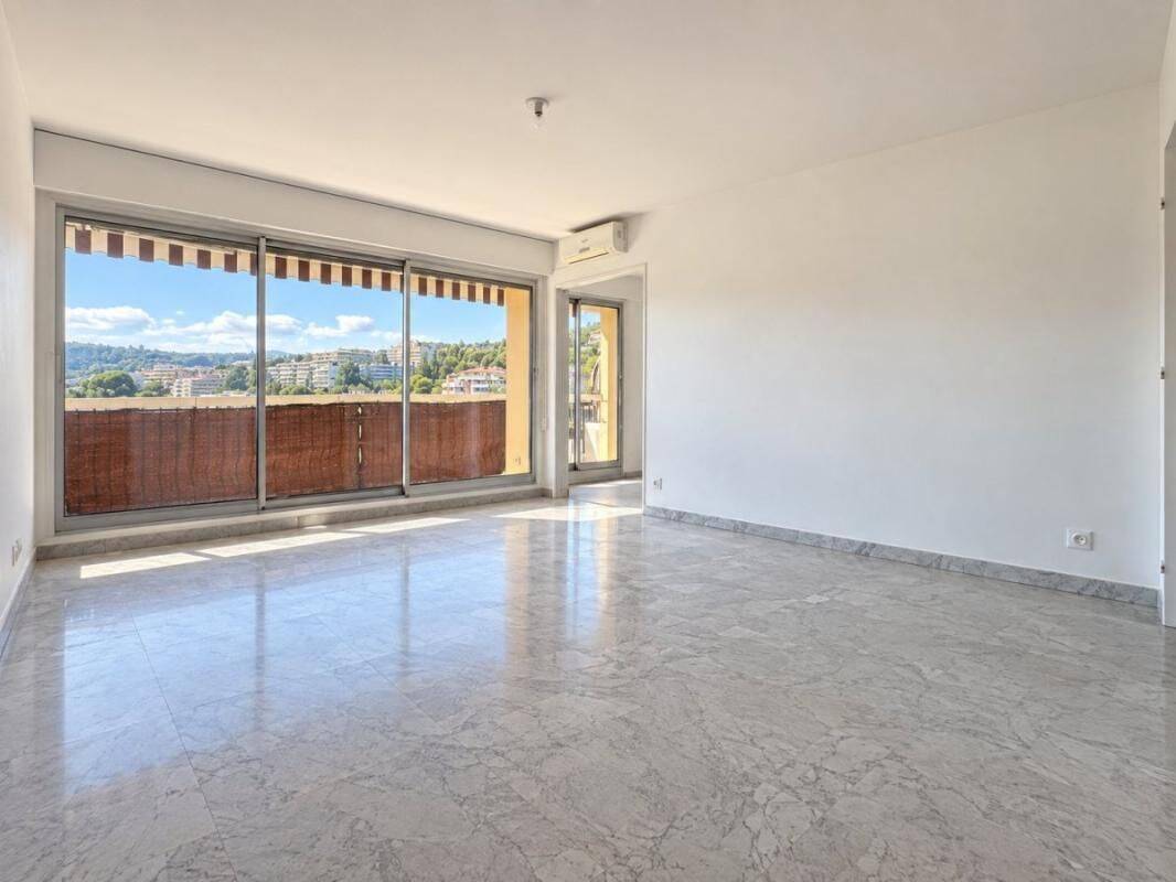 Appartement 3 pièces 70 m² · à Nice · 70 m² · 1 512 €/mois