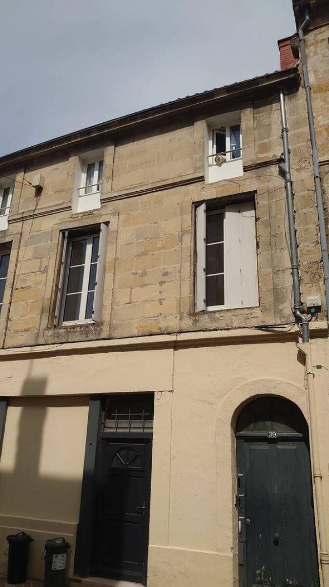 Appartement 2 pièces 32 m² · à Bordeaux · 32 m² · 734 €/mois