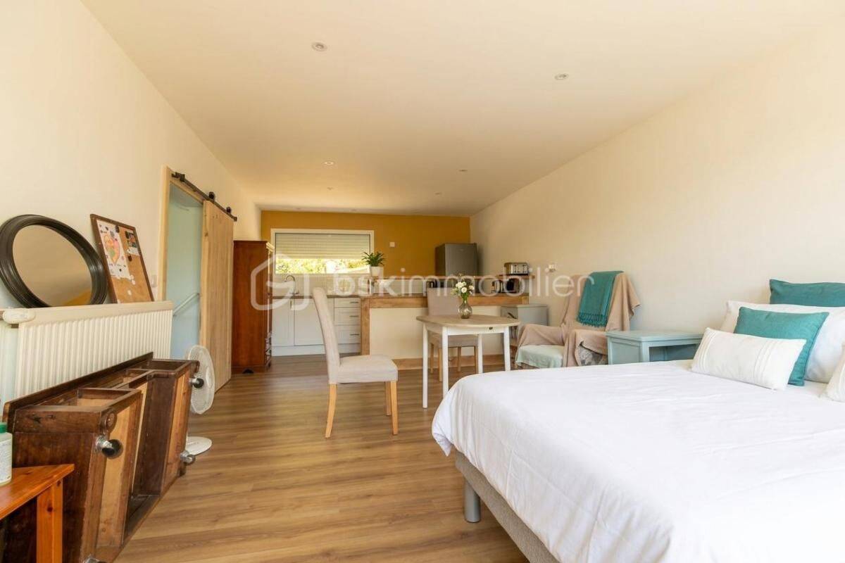 Maison 3 pièces 95 m² · à Montaigu-de-Quercy · 95 m² · 138 000 €