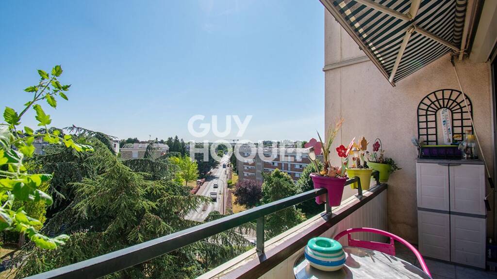 Appartement à vendre 228 900 € 4 pièces 3 chambres 74 m² Étage 5/8 Les Boutareines Villiers-sur-Marne 94350