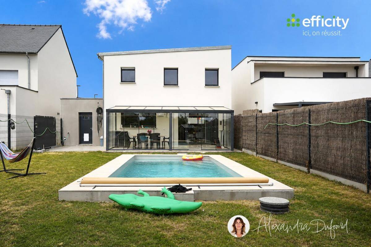 Maison 6 pièces 142 m² · à Cintré · 142 m² · 400 000 €