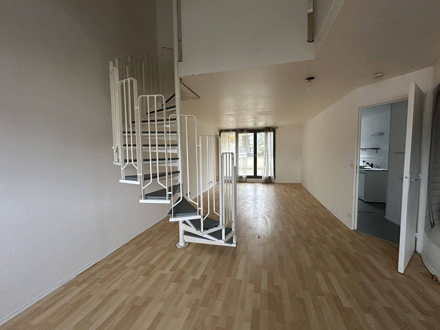 Appartement 4 pièces 72 m² · à Savigny-le-Temple · 72,3 m² · 1 042 €/mois
