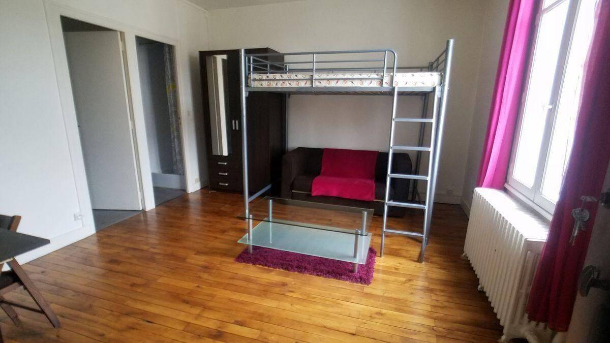 Appartement 1 pièce 30 m² · à Poitiers · 30 m² · 450 €