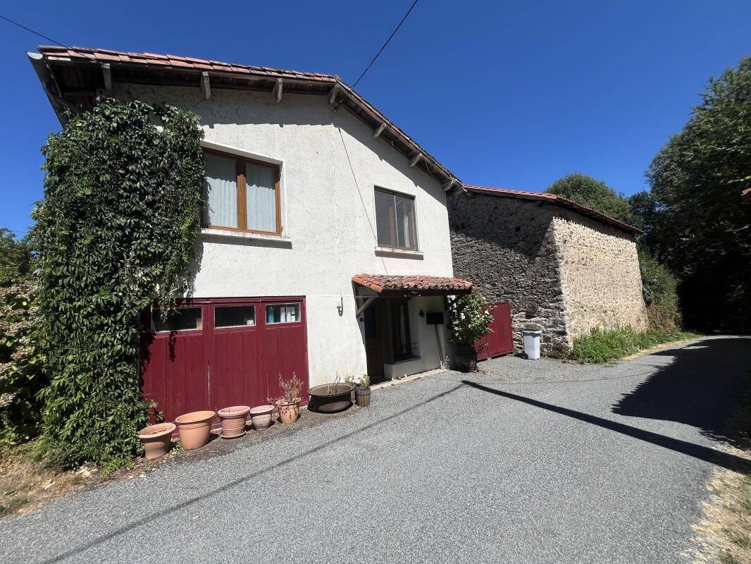 Maison 7 pièces 146 m² · à Chéronnac · 145,9 m² · 265 000 €