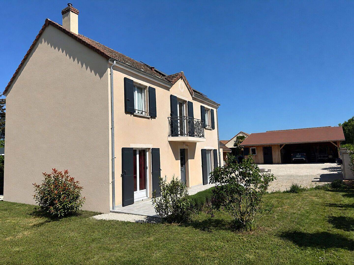 Maison 6 pièces 130 m² · à Beaune · 130 m² · 330 000 €