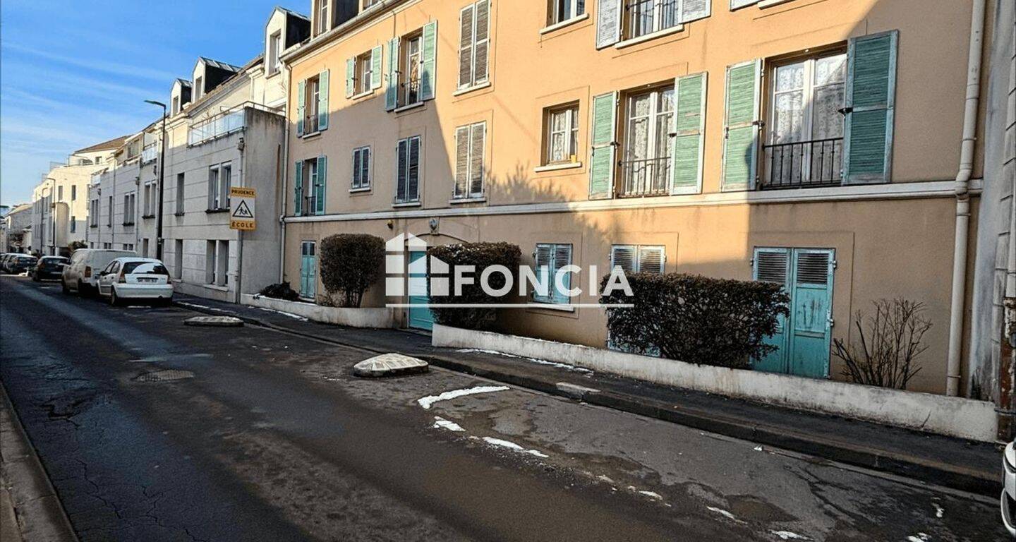 Appartement 1 pièce 30 m² · à Sartrouville · 30,4 m² · 723 €