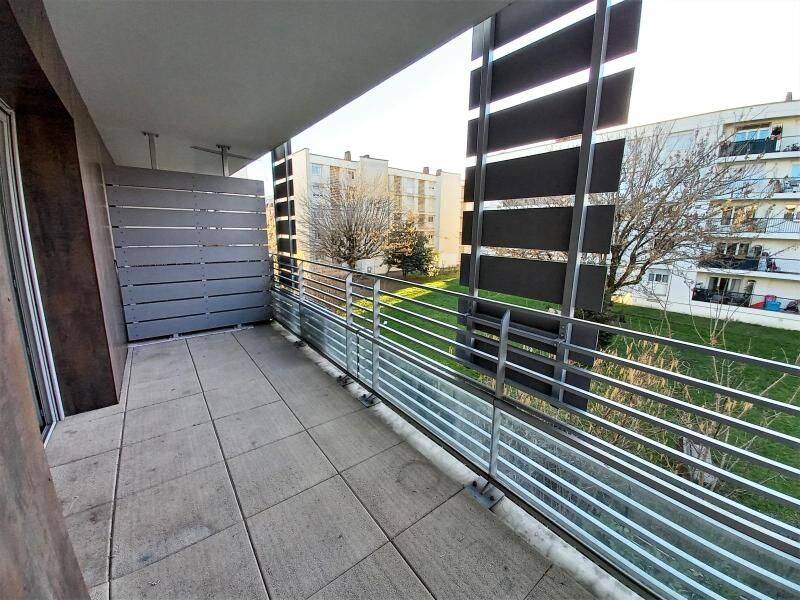 Appartement 1 pièce 32 m² · à Villeurbanne · 31,7 m² · 582 €