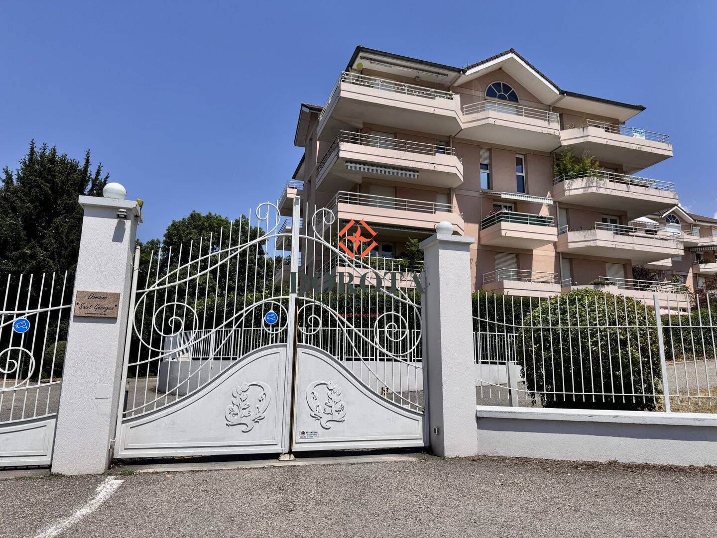 Appartement 2 pièces 73 m² · à Vaulnaveys-le-Haut · 72,6 m² · 1 298 €/mois
