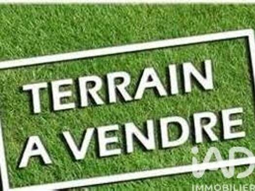 Terrain constructible à vendre 80 900 € 1 870 m² de terrain La Chapelle-des-Marais 44410