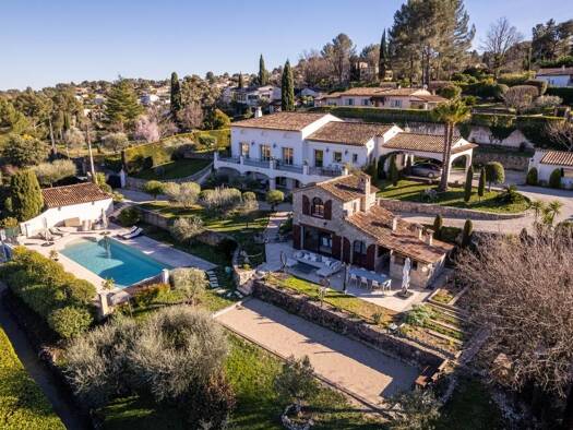 Villa à vendre 1 990 000 € 6 pièces 4 chambres 300 m² 3 053 m² de terrain Ouest Peymeinade 06530