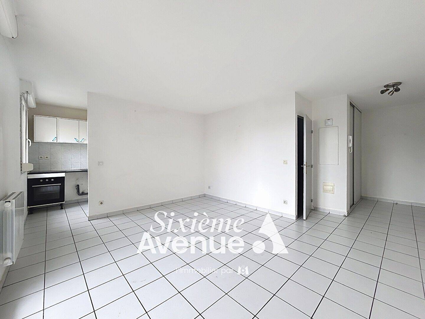 Appartement 2 pièces 47 m² · à Décines-Charpieu · 46,6 m² · 705 €/mois