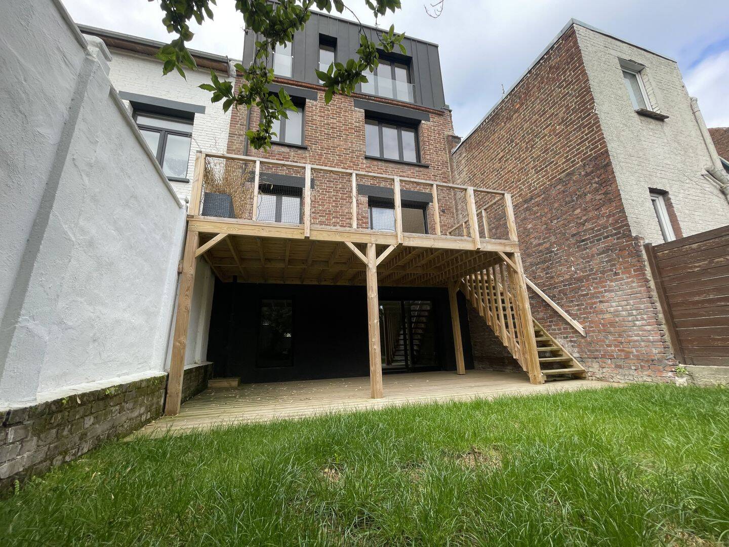 Maison 5 pièces 128 m² · à La Madeleine · 128 m² · 599 000 €