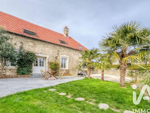 Maison à vendre 395 000 € 9 pièces 4 chambres 195 m² 620 m² de terrain Morienval 60127