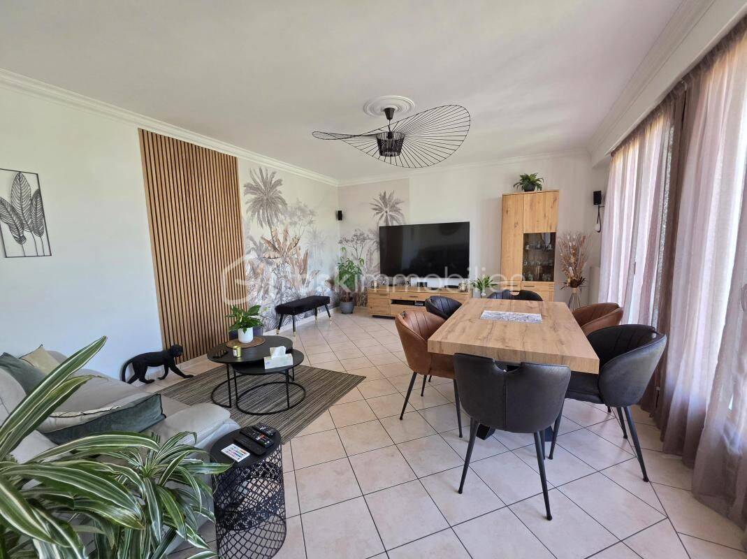 Maison 8 pièces 188 m² · à Bobigny · 188 m² · 475 000 €