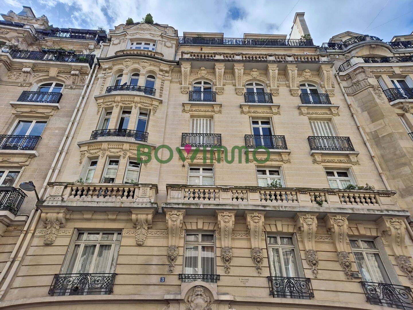 Appartement 2 pièces 15 m² · à Paris 16ème Arrondissement · 15,3 m² · 155 000 €