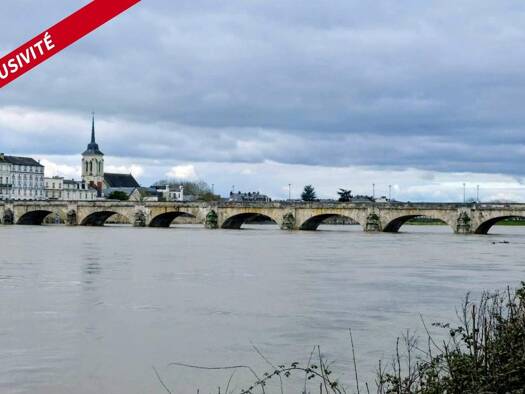 Appartement à vendre 95 000 € 3 pièces 1 chambre 44 m² Étage 1/3 Gare-Croix Verte-Ile Offard-Millocheau Saumur 49400