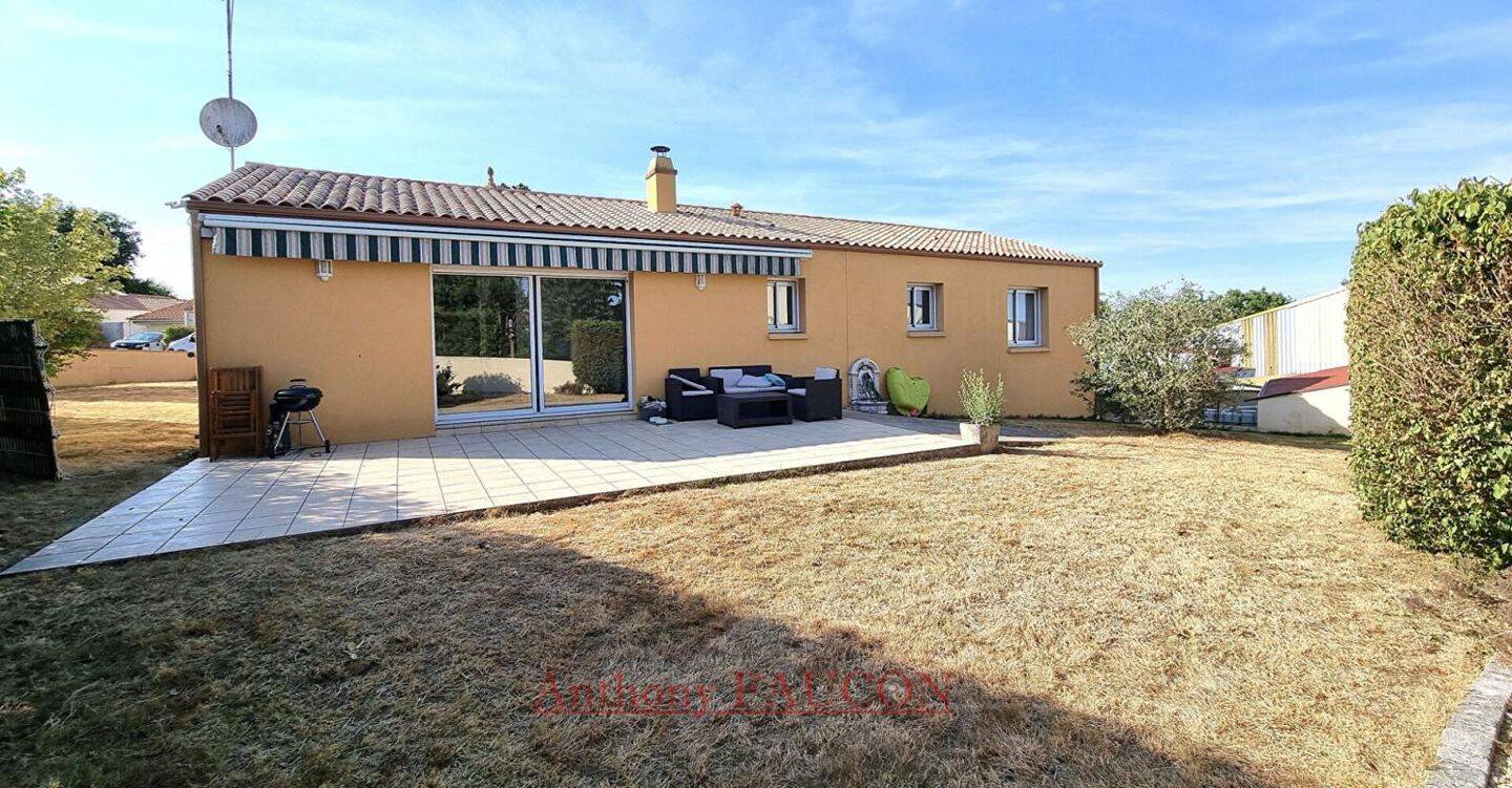 Maison 6 pièces 122 m² · à Rives de l'Yon · 122 m² · 289 800 €