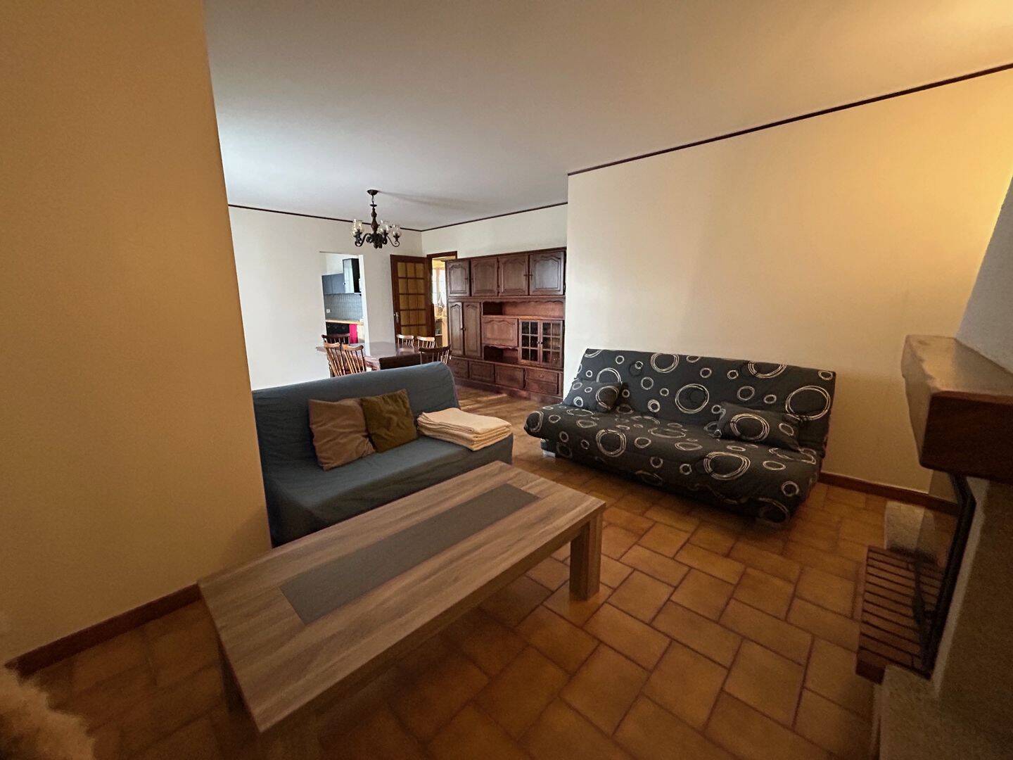 Maison 4 pièces 87 m² · à Landevieille · 87 m² · 820 €