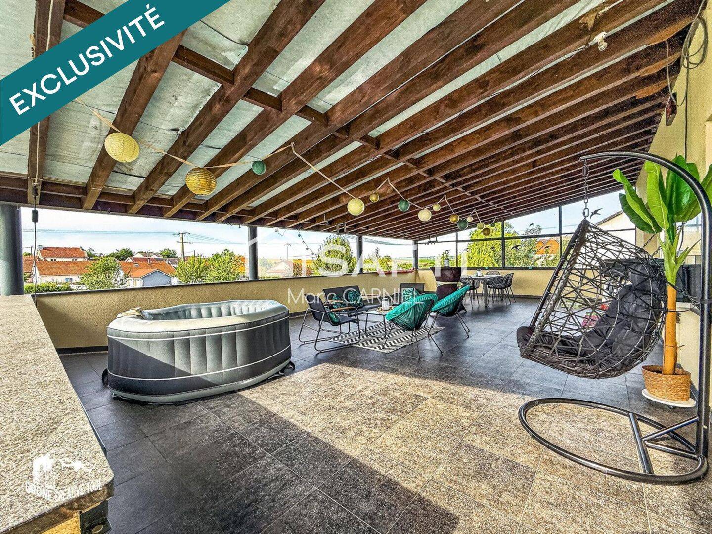 Maison 12 pièces 287 m² · à Beuveille · 287 m² · 585 000 €