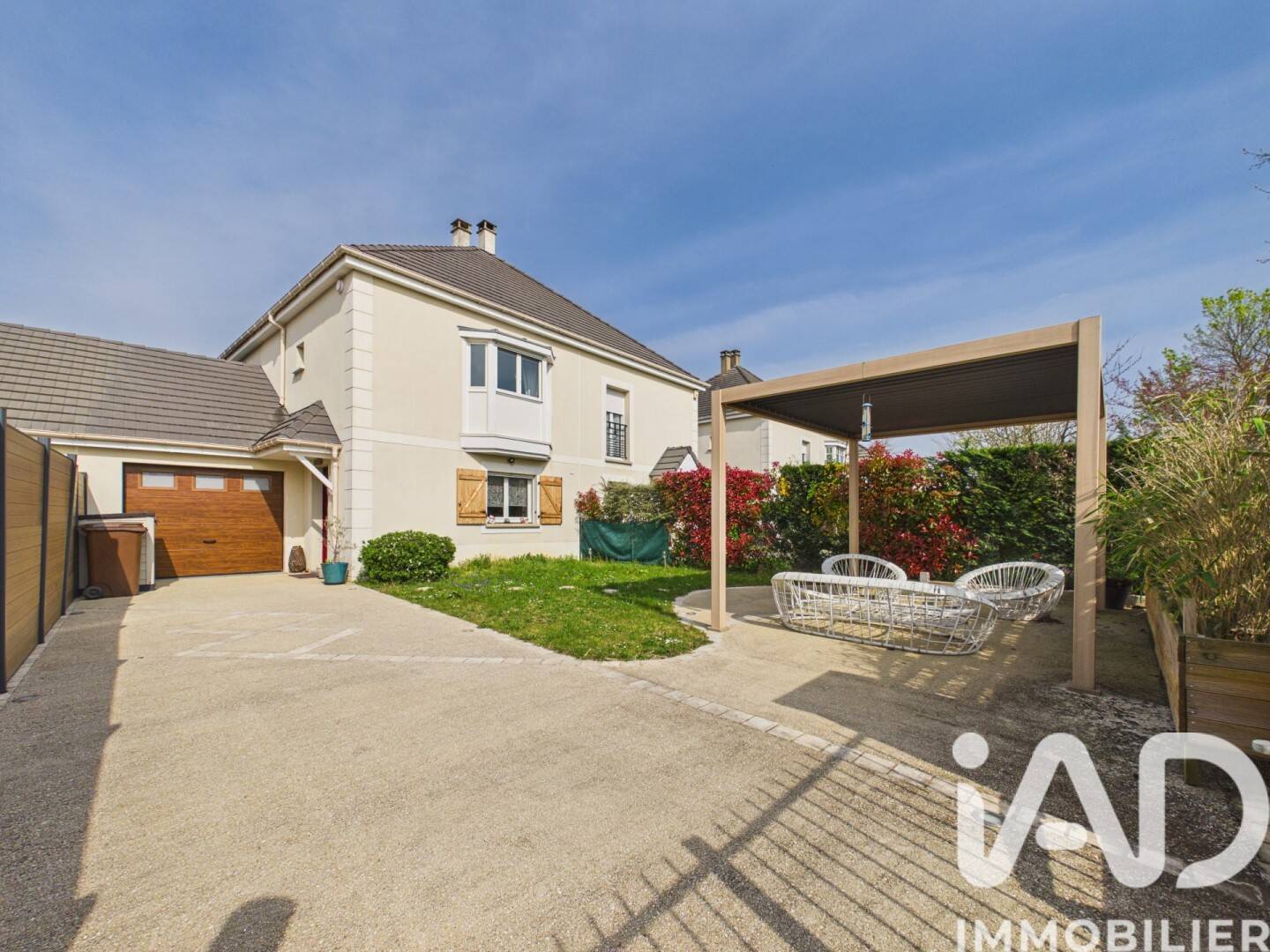 Maison 4 pièces 81 m² · à Lisses · 81 m² · 319 000 €