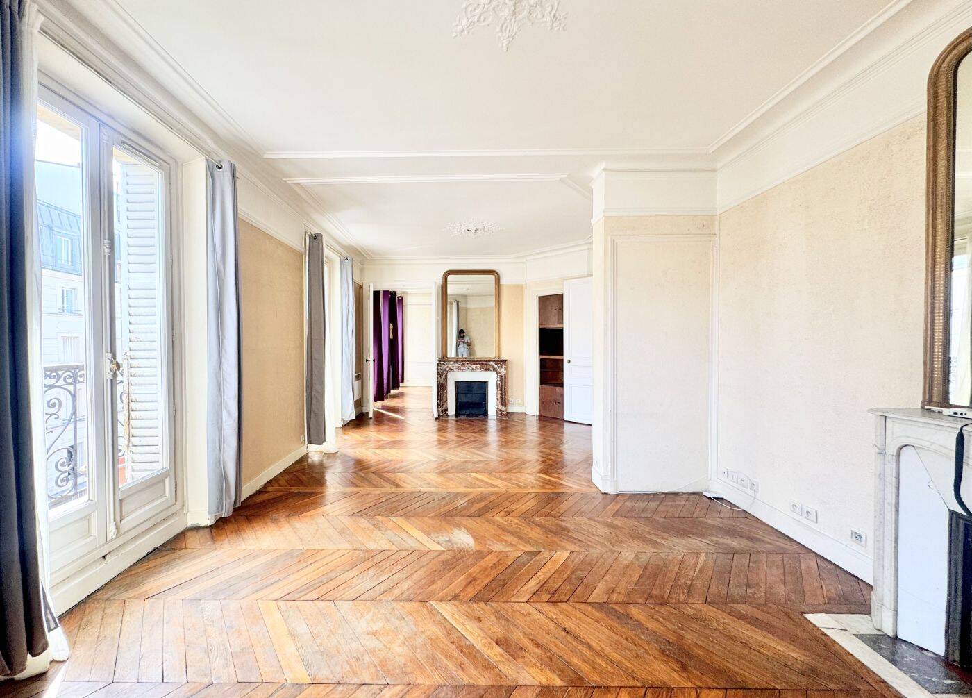 Appartement 3 pièces 80 m² · à Paris 1er Arrondissement · 80 m² · 895 000 €