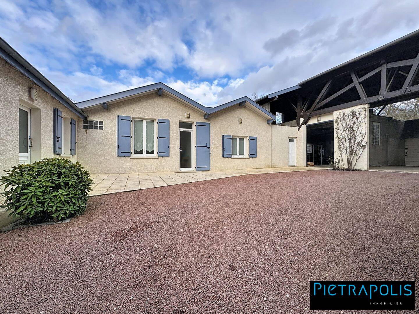 Maison 6 pièces 94 m² · à Saint-Genis-Laval · 94 m² · 345 000 €