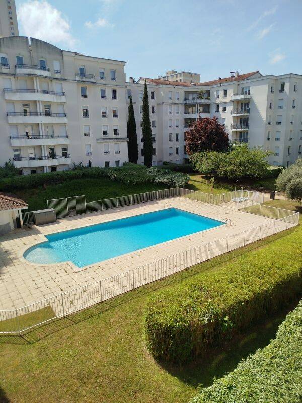 Appartement 2 pièces 49 m² · à Tassin-la-Demi-Lune · 49,1 m² · 762 €