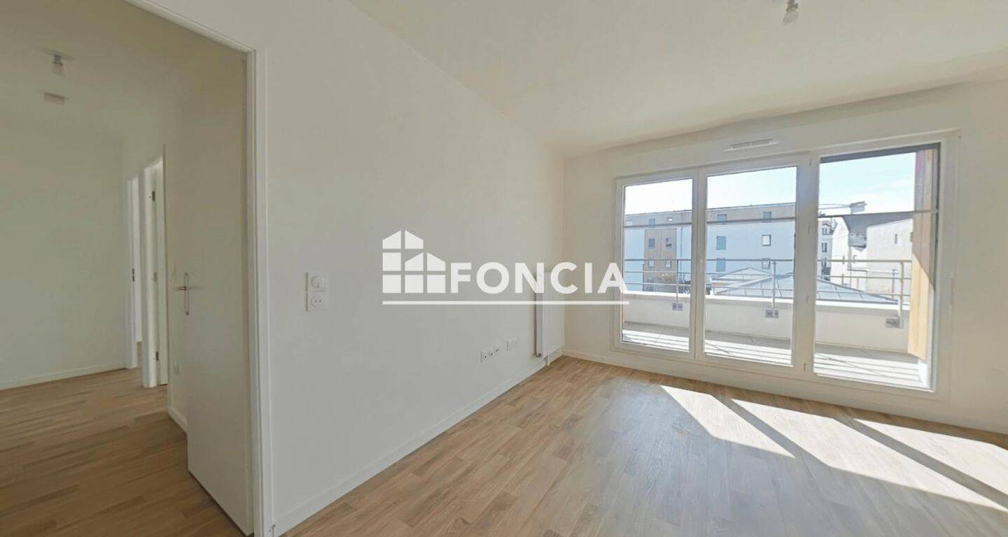 Appartement 3 pièces 62 m² · à Montfermeil · 62 m² · 963 €