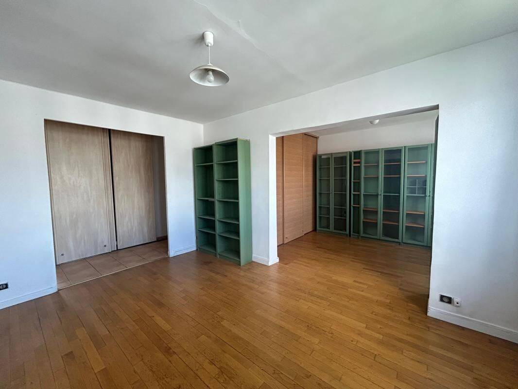Appartement 2 pièces 61 m² · à Lyon 3ème Arrondissement · 61 m² · 1 004 €