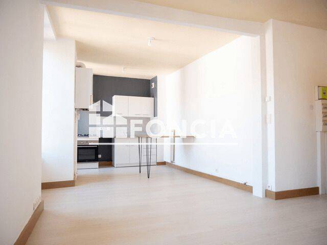 Appartement 4 pièces 76 m² · à Luxeuil-les-Bains · 75,7 m² · 470 €/mois