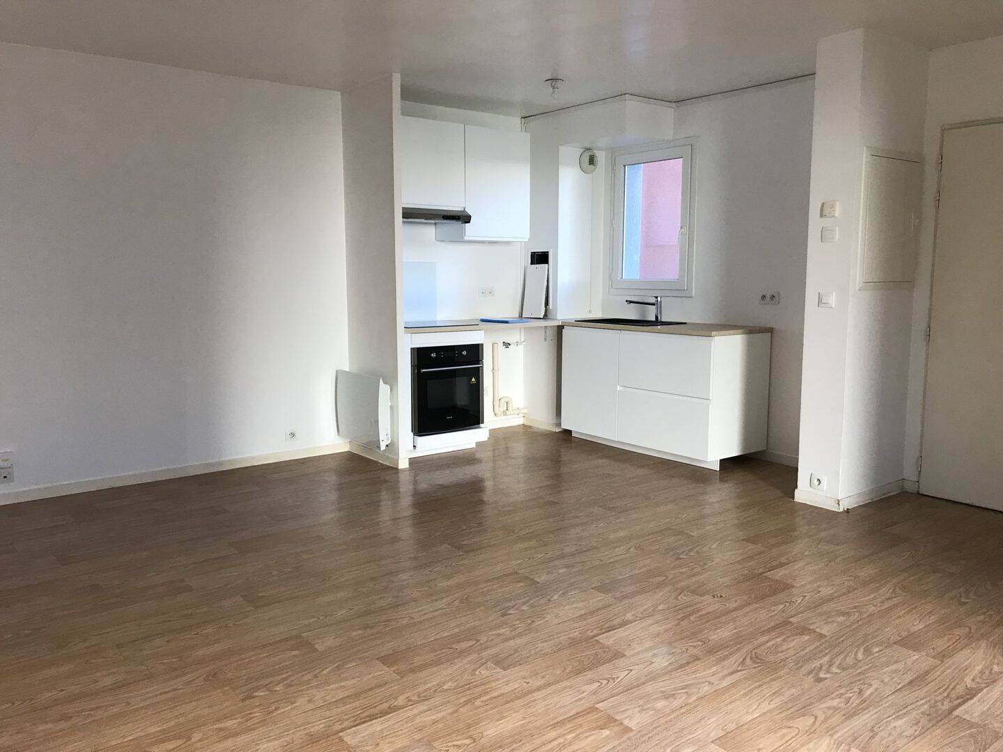 Appartement 2 pièces 44 m² · à Val-de-Reuil · 44,3 m² · 655 €/mois
