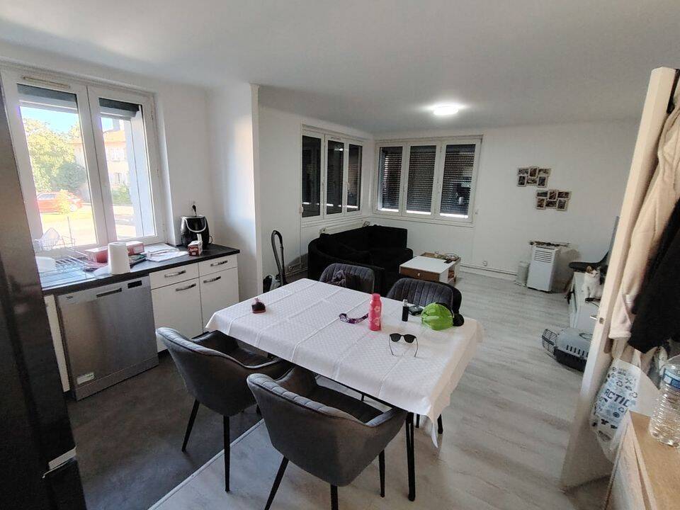 Appartement 4 pièces 75 m² · à Metz · 75 m² · 820 €