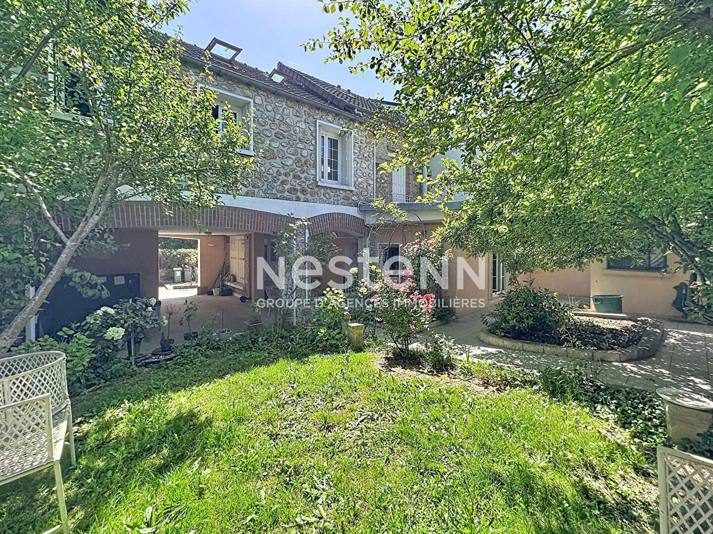 Maison 9 pièces 148 m² · à Antony · 148 m² · 880 000 €