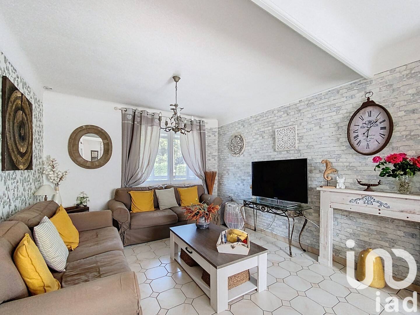 Maison 5 pièces 124 m² · à Uzel · 124 m² · 150 000 €