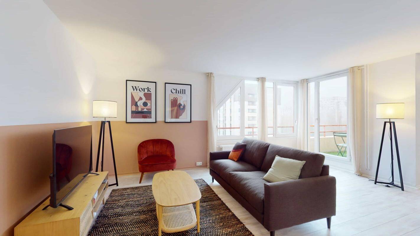 5 pièces 103 m² · à Champs-sur-Marne · 103 m² · 715 €