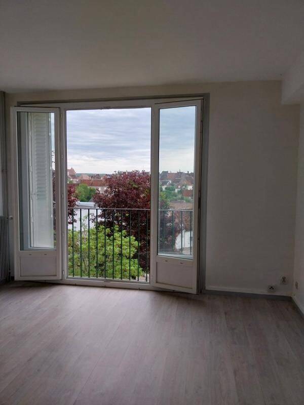 Appartement 4 pièces 76 m² · à Arnay-le-Duc · 76 m² · 515 €