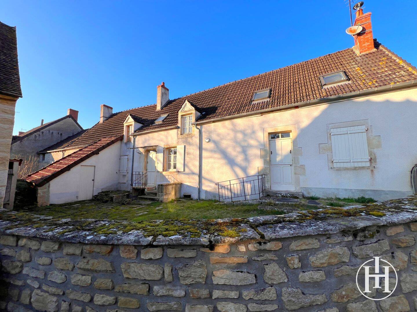 Maison 4 pièces 102 m² · à La Celle · 102,3 m² · 82 000 €