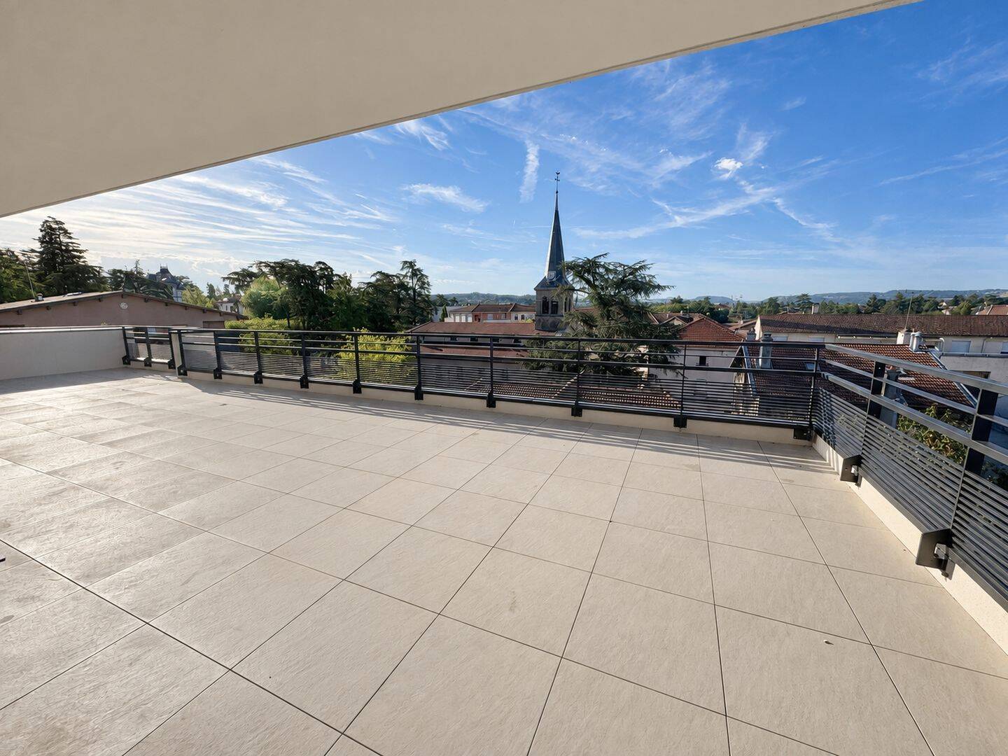 Appartement 4 pièces 130 m² · à Andrézieux-Bouthéon · 130 m² · 1 700 €/mois