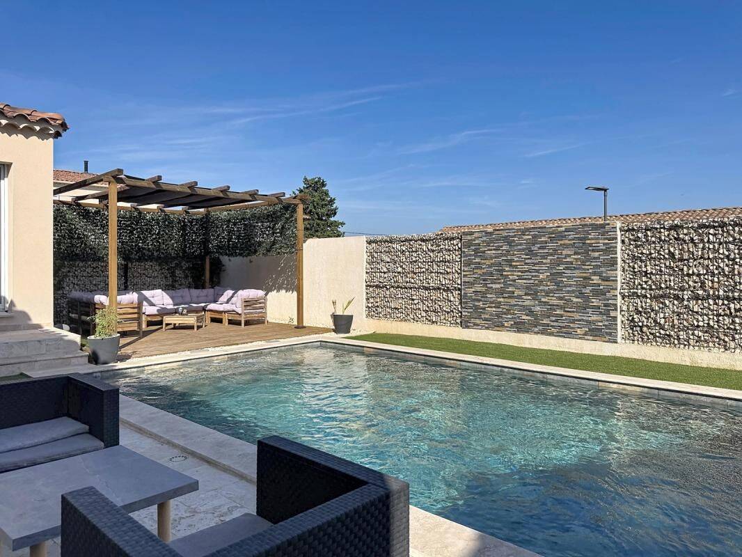 Maison 5 pièces 121 m² · à Sorgues · 121 m² · 325 000 €