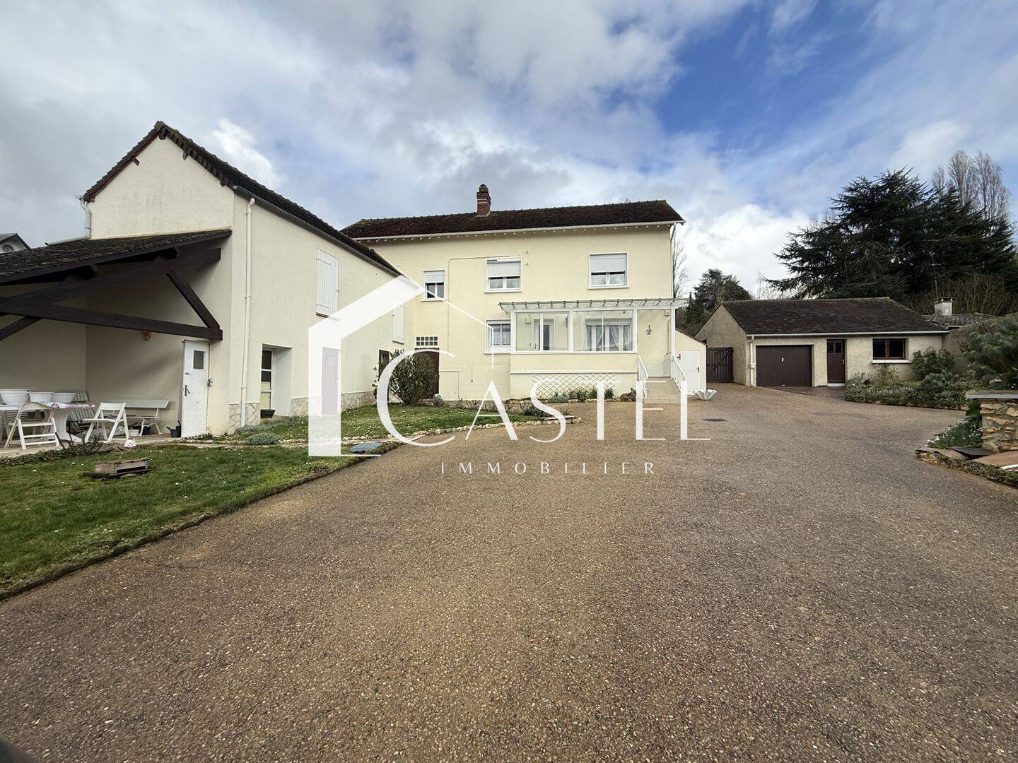 Maison 7 pièces 200 m² · à Morainvilliers · 200 m² · 759 000 €