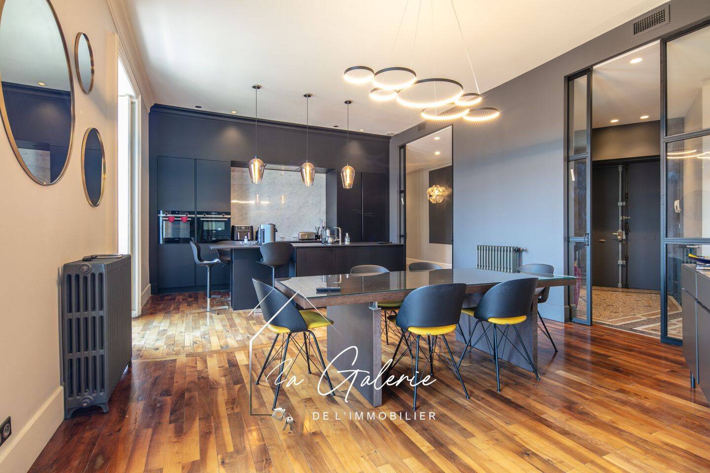 Appartement 6 pièces 237 m² · à Grenoble · 237,2 m² · 930 000 €