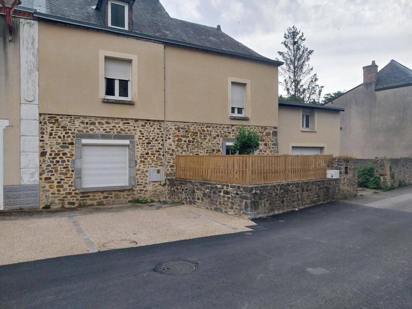 Maison 4 pièces 96 m² · à Blandouet-Saint Jean · 96 m² · 126 000 €