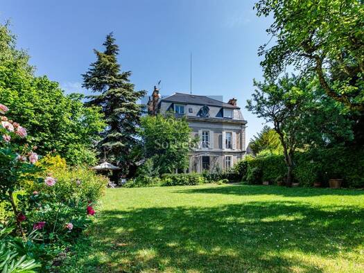 Maison à vendre 1 790 000 € 10 pièces 7 chambres 260 m² 1 263 m² de terrain Carrieres Bacquin Dijon 21000